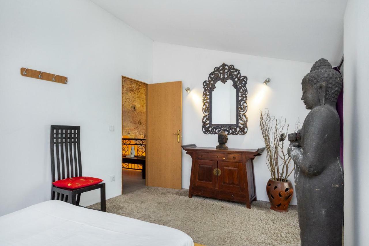 Appartement Alfama Kuta Loft *