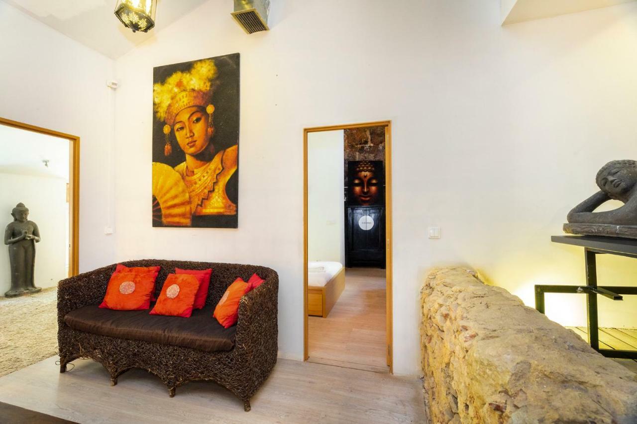Alfama Kuta Loft