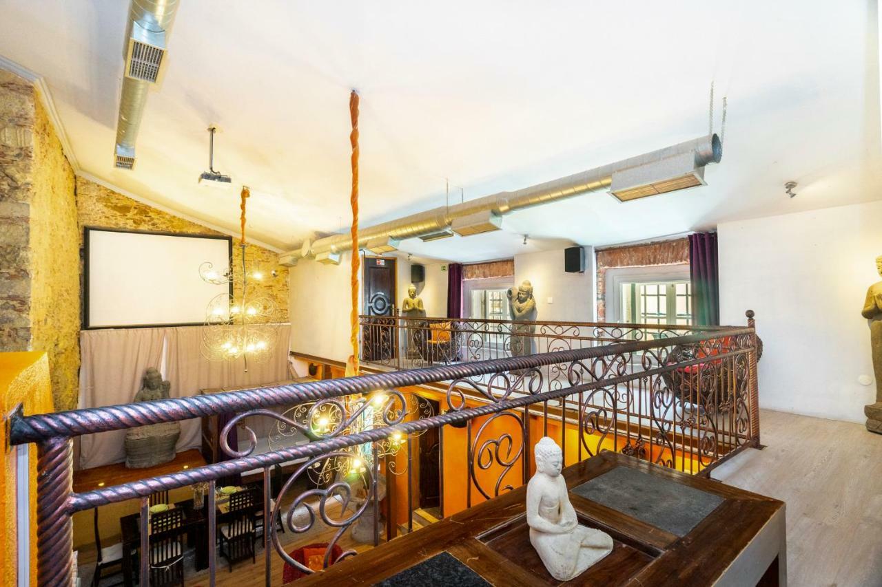 Alfama Kuta Loft *