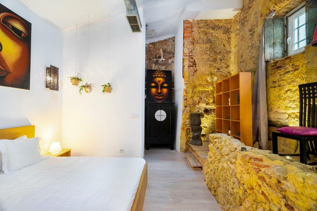 Alfama Kuta Loft *