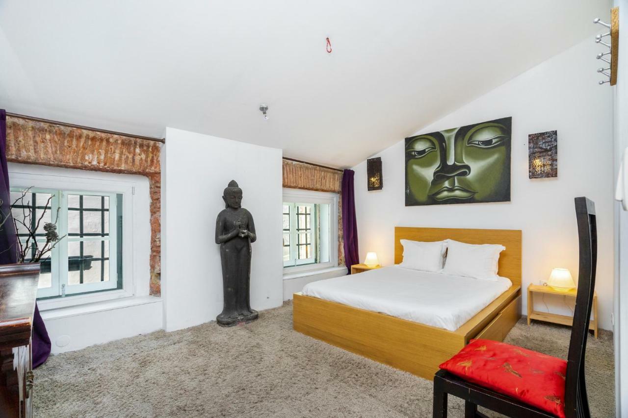 Alfama Kuta Loft *